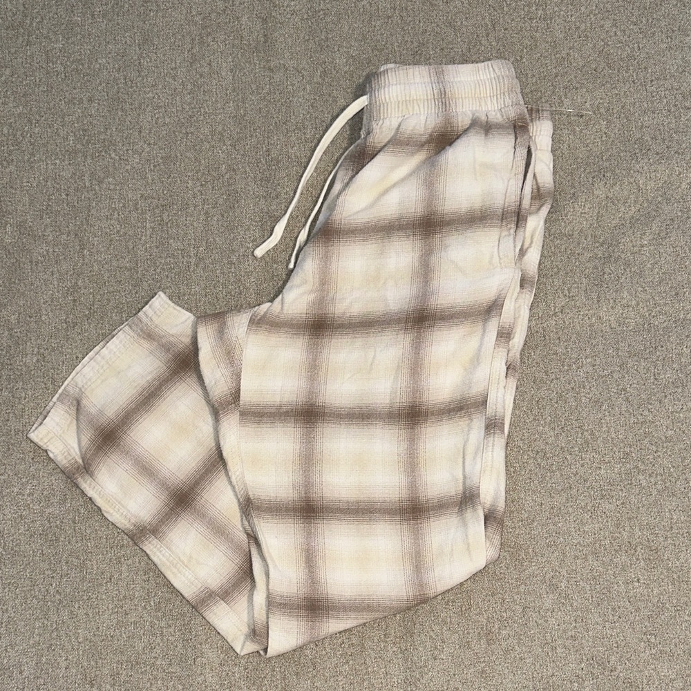 American Eagle Outfitters Plaid lounge Pants - Beige and Brown